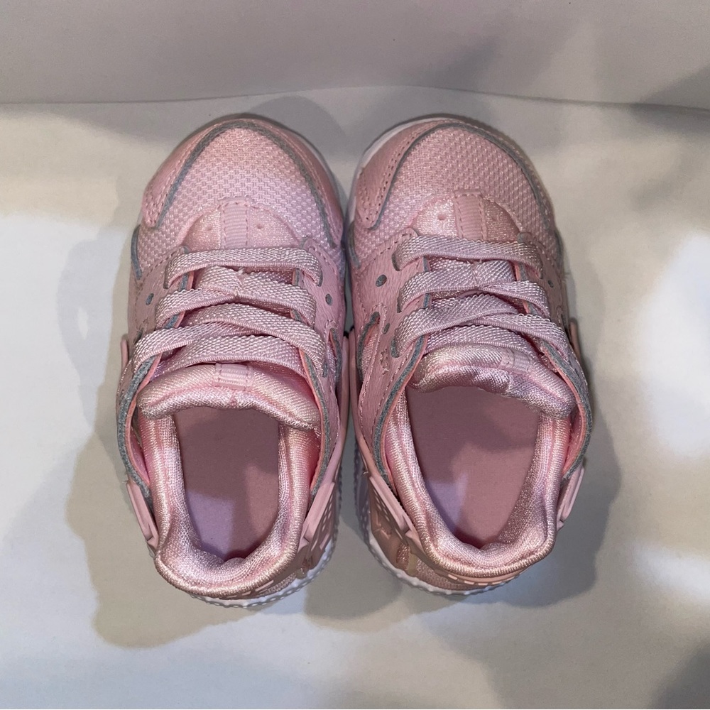 Nike Toddler Huarache Run SE (TD) ONLY PINK** - Picture 8 of 12